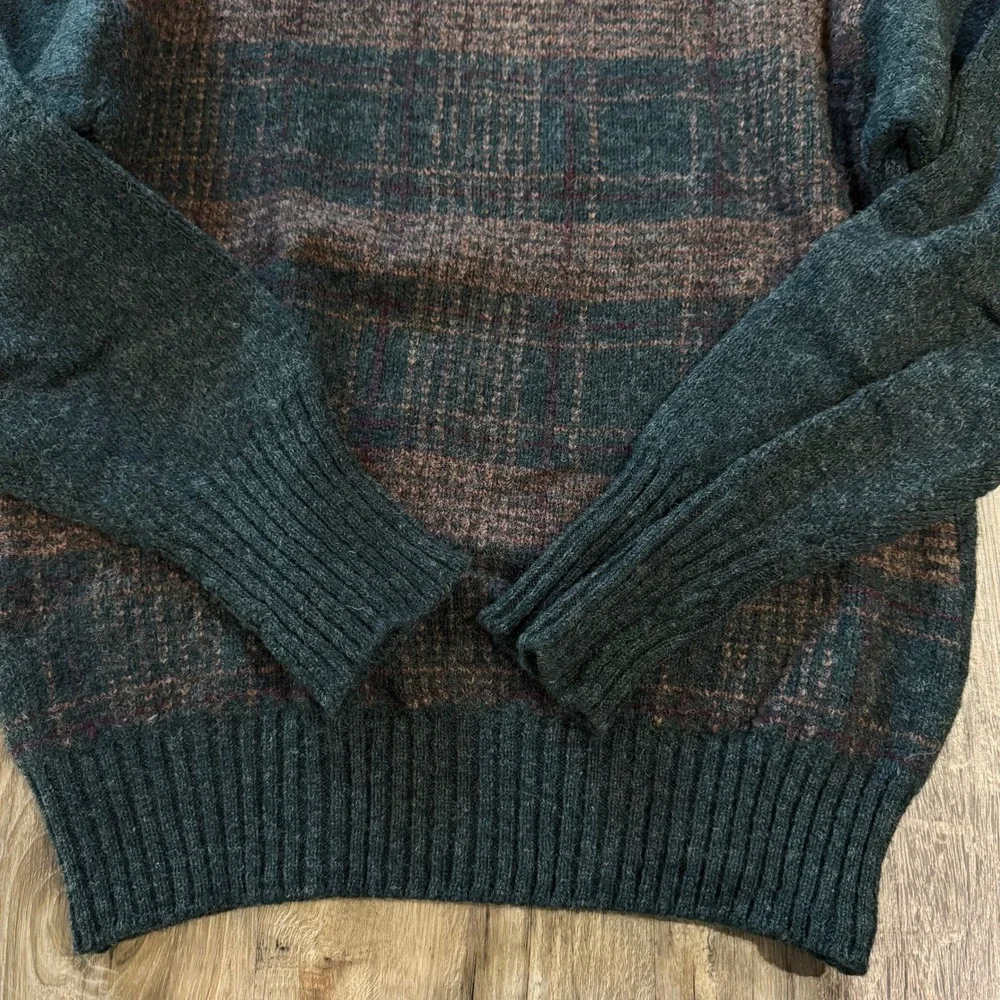 VTG 80s 90s Christopher Hayes Irish Shetland Wool Plaid Sweater Size L Fits M